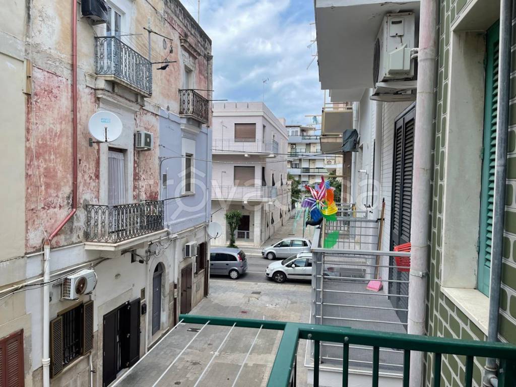 immagine annuncio 11 di 12