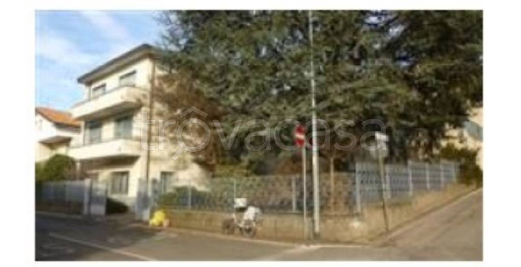 immagine annuncio 1 di 14