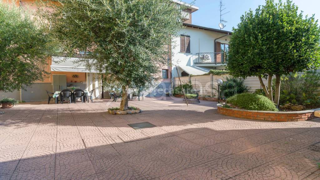 immagine annuncio 1 di 15