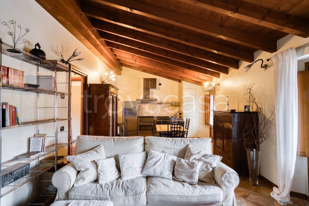 immagine annuncio 1 di 12
