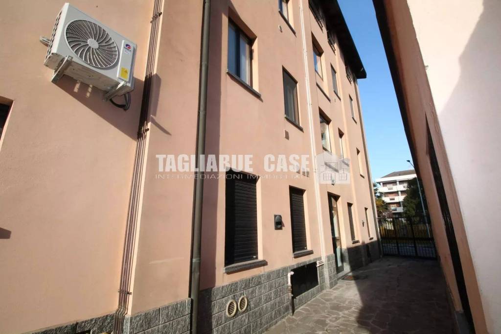immagine annuncio 1 di 12