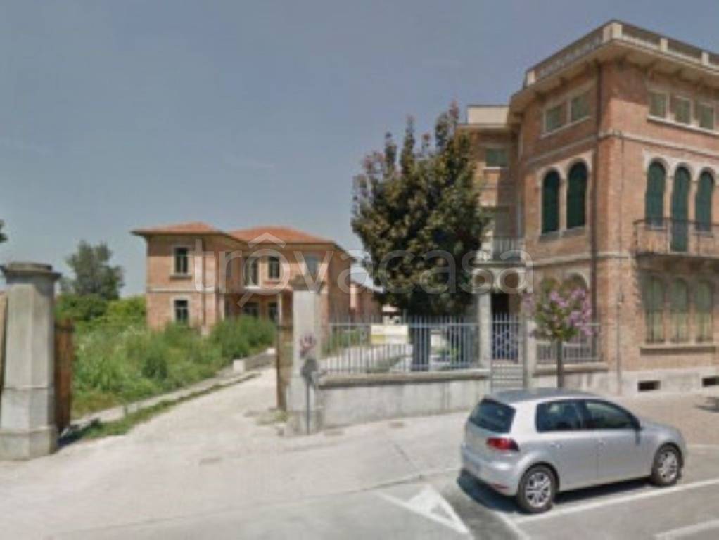 immagine annuncio 1 di 14