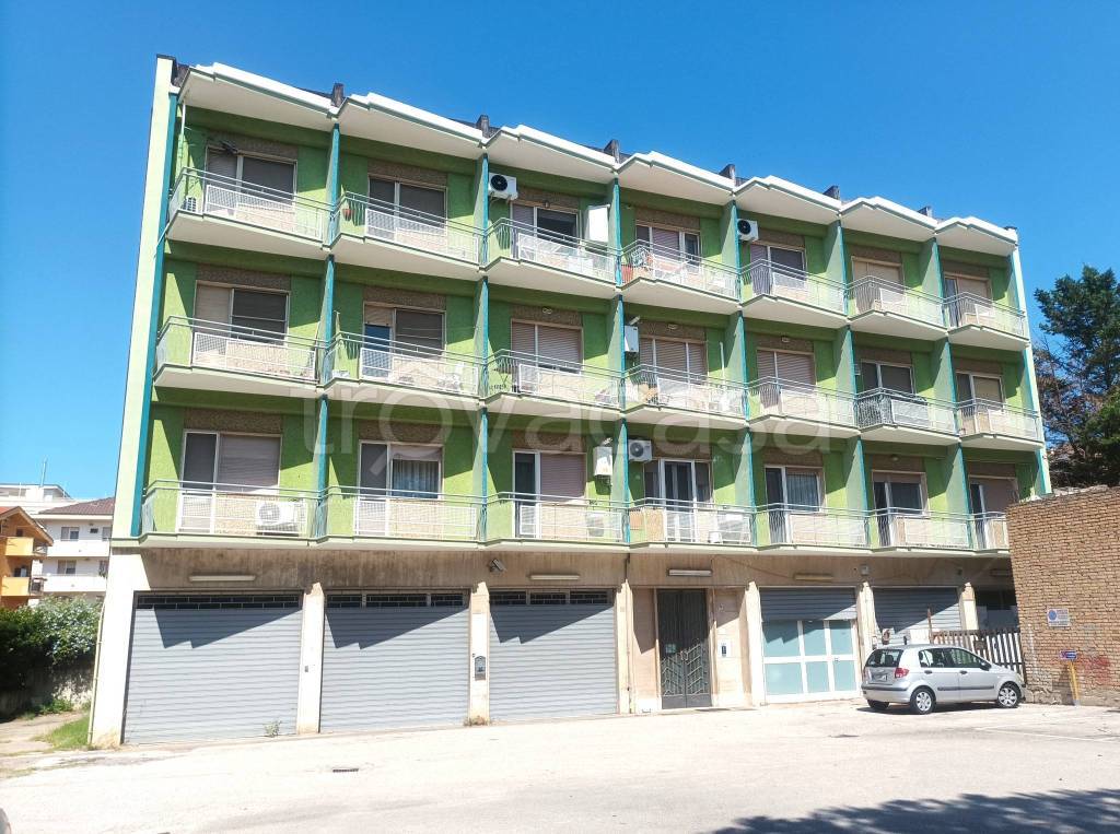 immagine annuncio 1 di 15