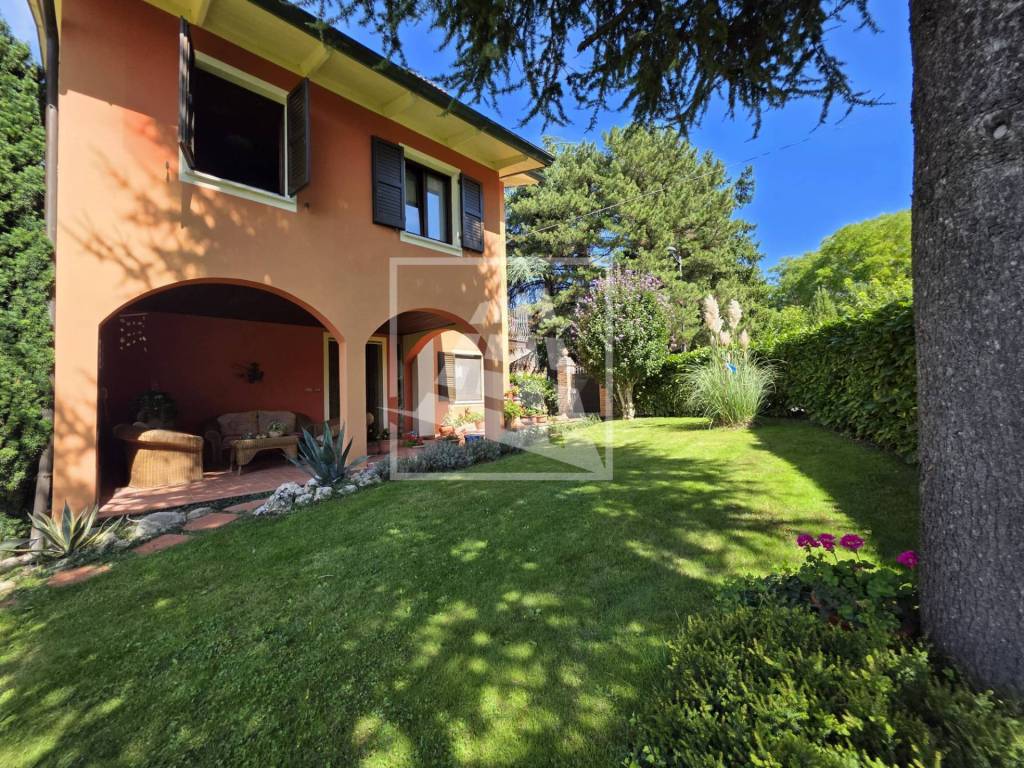 immagine annuncio 1 di 15