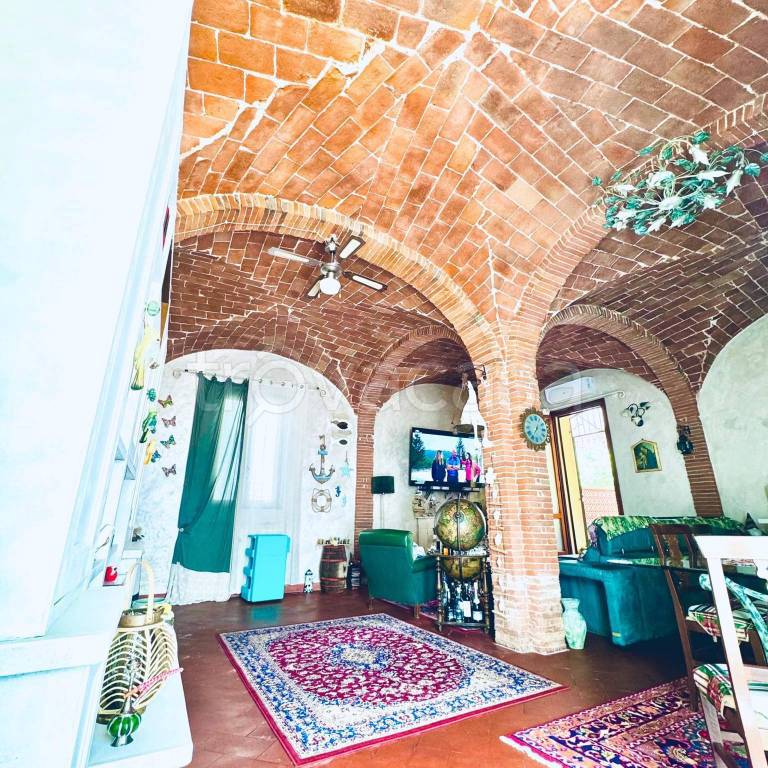 appartamento in vendita a Cascina in zona San Casciano