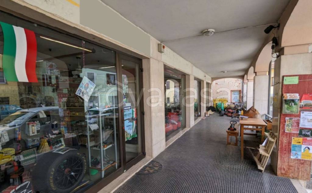 immagine annuncio 1 di 14