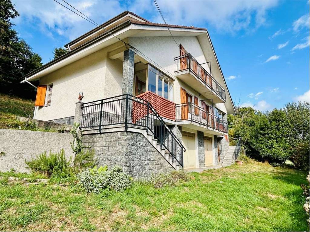 casa indipendente in vendita a Garessio in zona Mindino