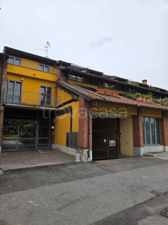 immagine annuncio 1 di 15