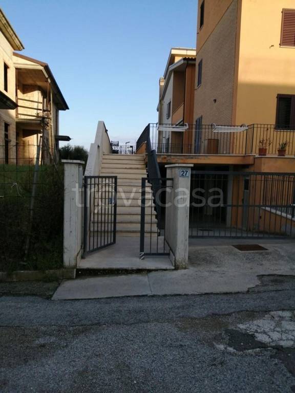 immagine annuncio 2 di 12