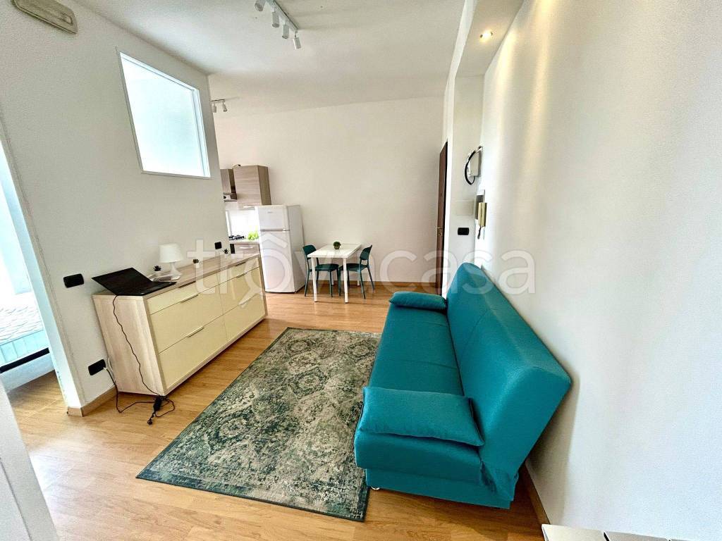 immagine annuncio 1 di 8