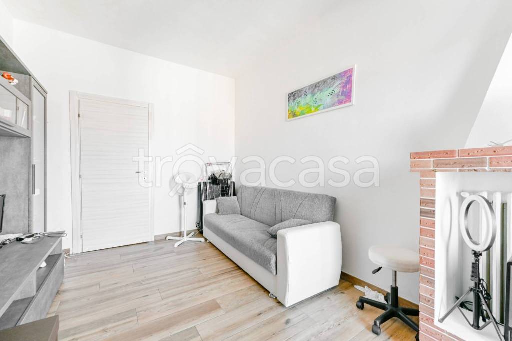 immagine annuncio 2 di 12