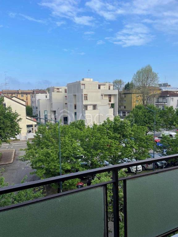 immagine annuncio 5 di 8
