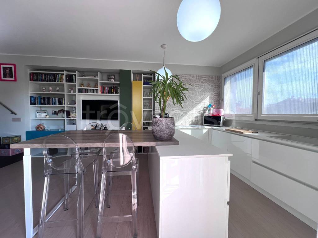 immagine annuncio 14 di 15