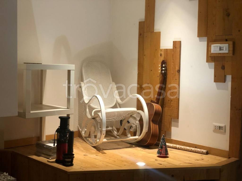 immagine annuncio 2 di 13