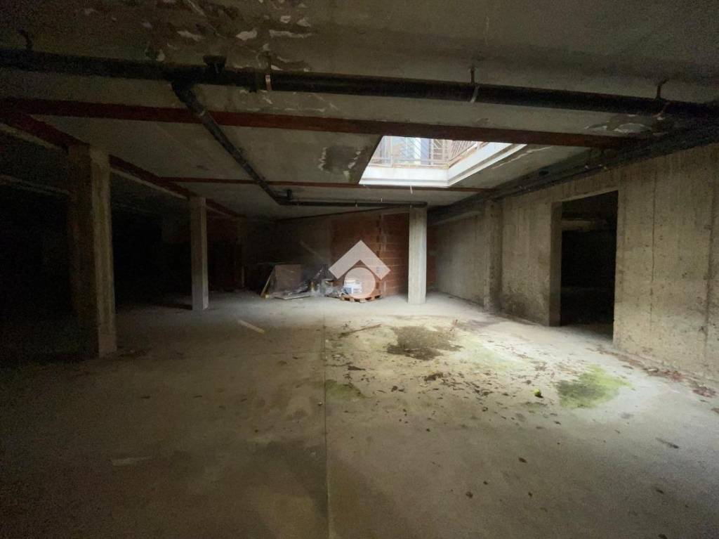 immagine annuncio 2 di 13