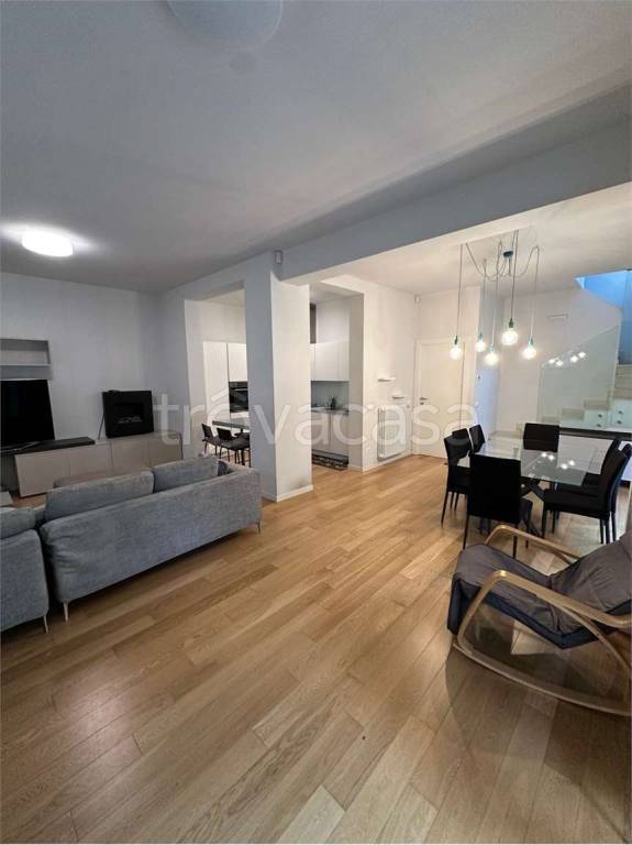 immagine annuncio 1 di 14