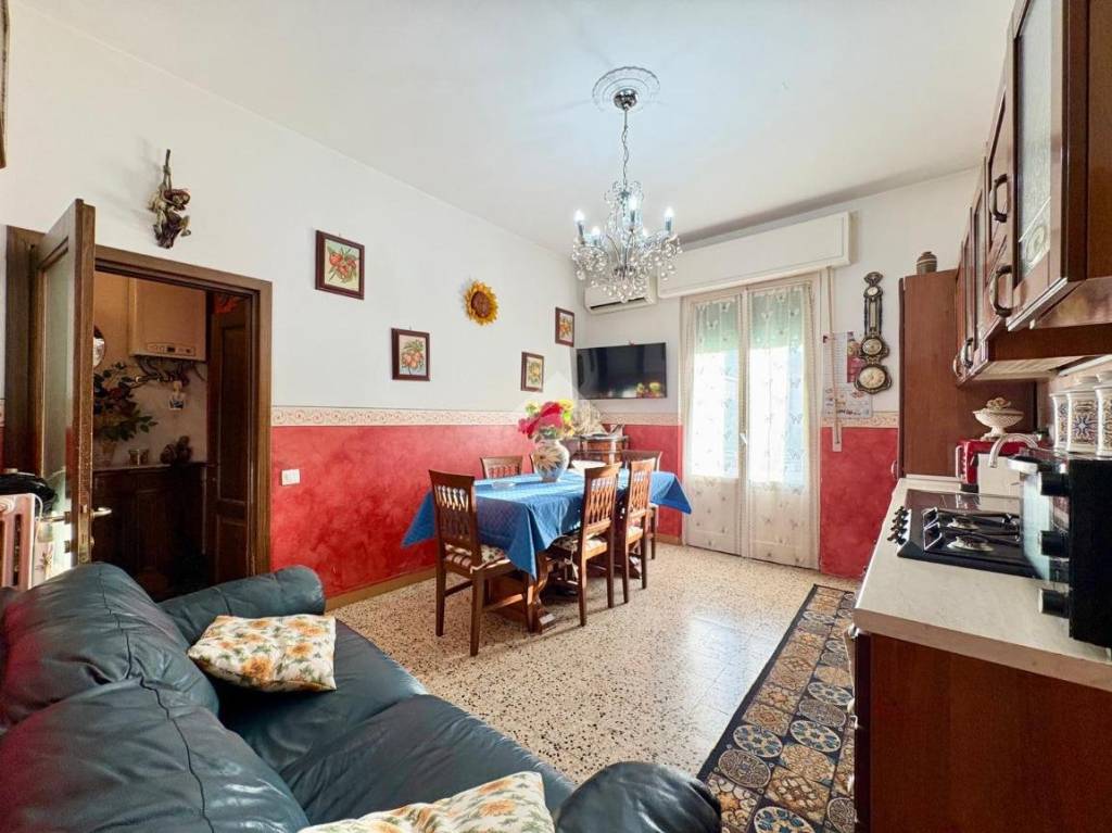immagine annuncio 1 di 8