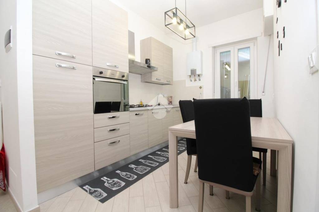 immagine annuncio 1 di 8