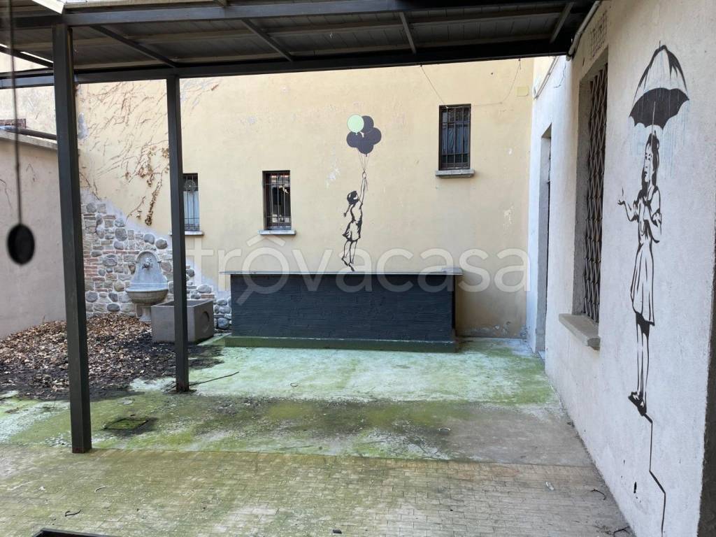 immagine annuncio 1 di 12