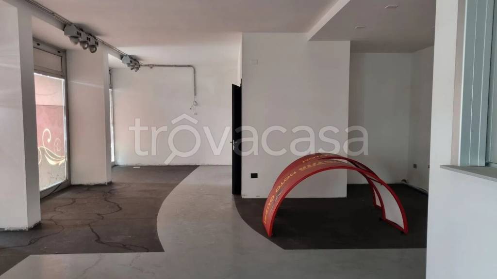 immagine annuncio 5 di 8