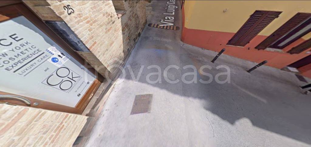 immagine annuncio 1 di 9