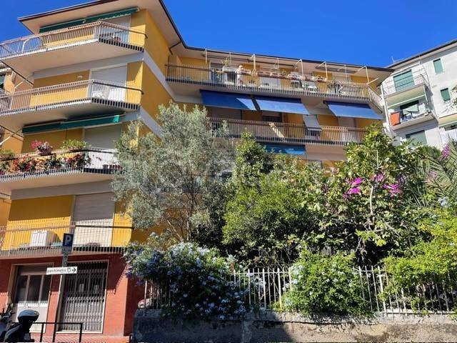 appartamento in vendita a Portovenere in zona Le Grazie