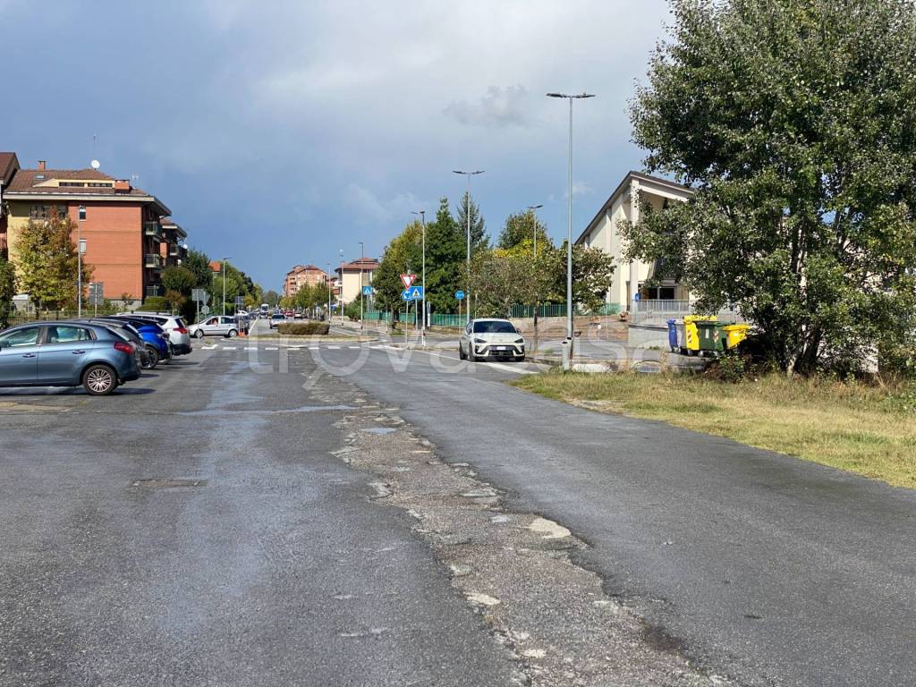immagine annuncio 1 di 14