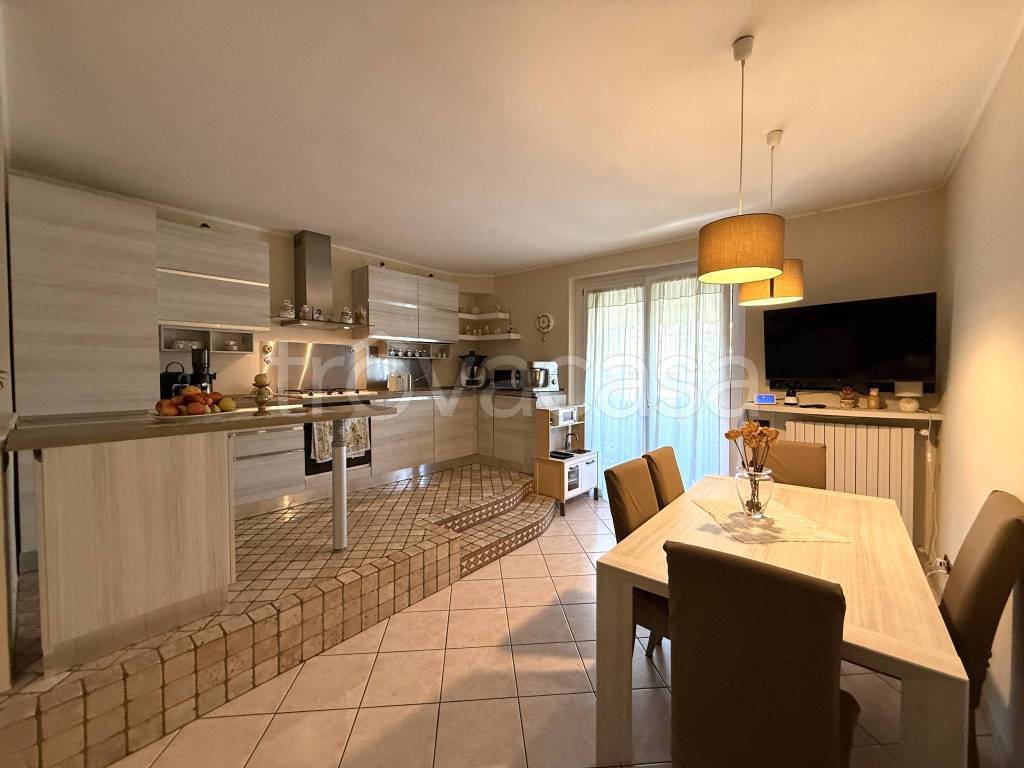 immagine annuncio 1 di 14