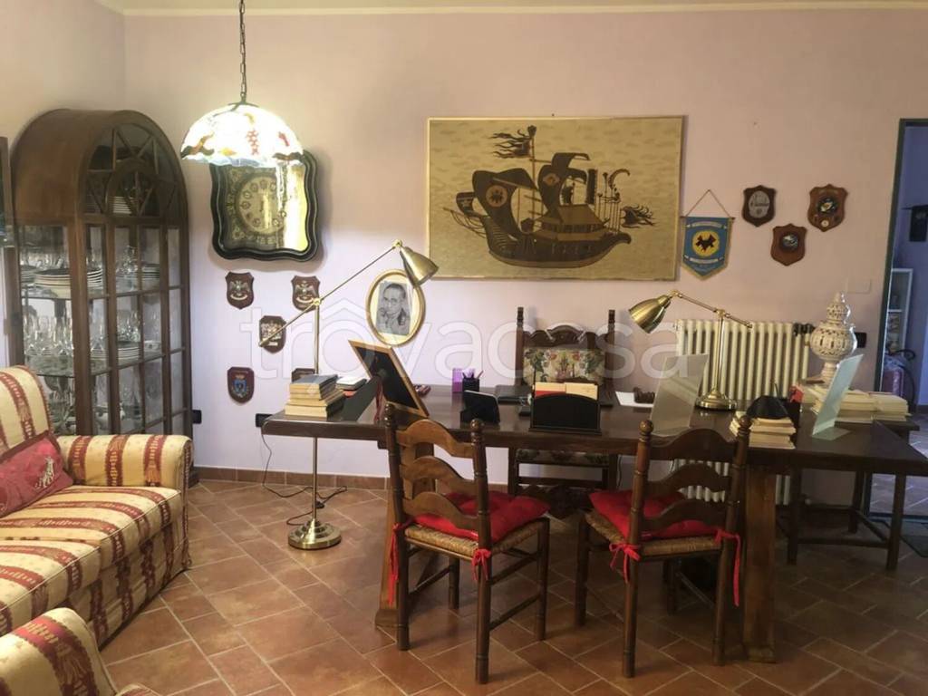 immagine annuncio 5 di 8