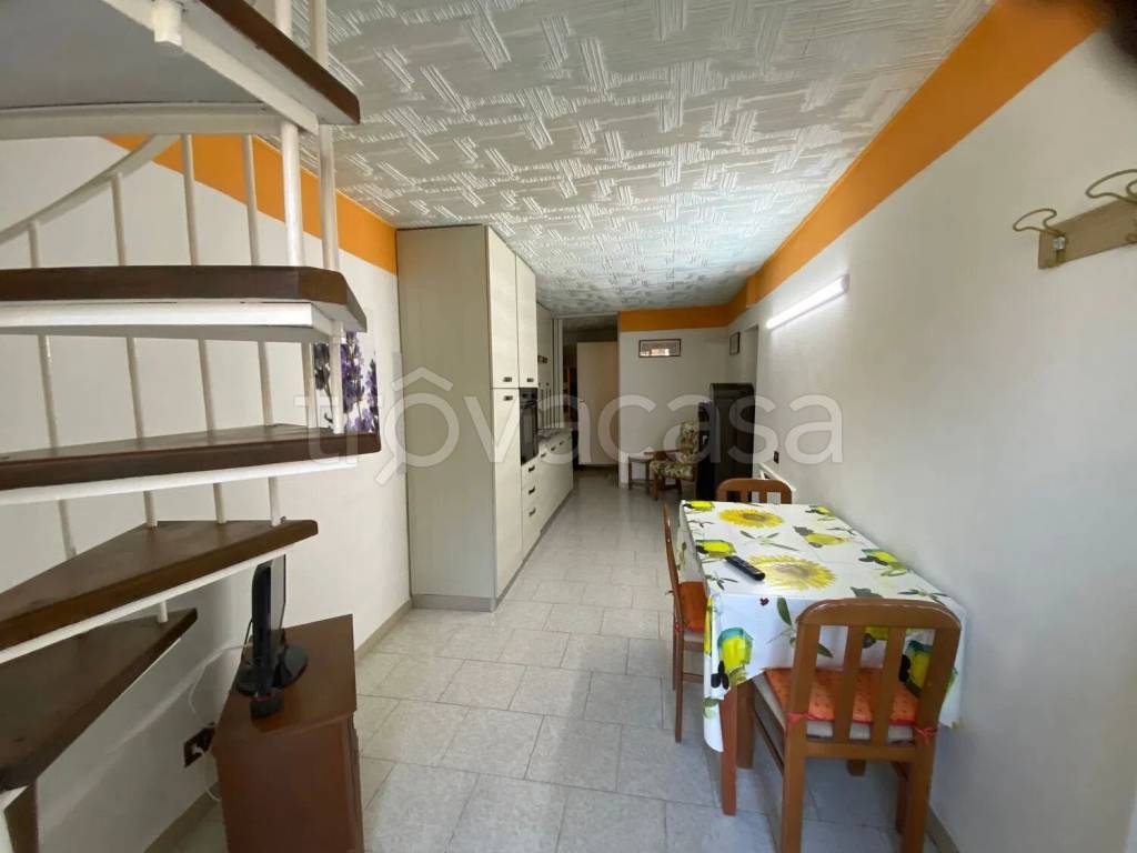 immagine annuncio 1 di 12