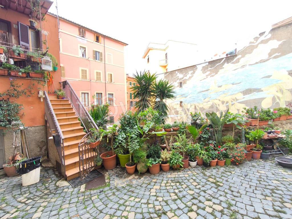 immagine annuncio 1 di 8