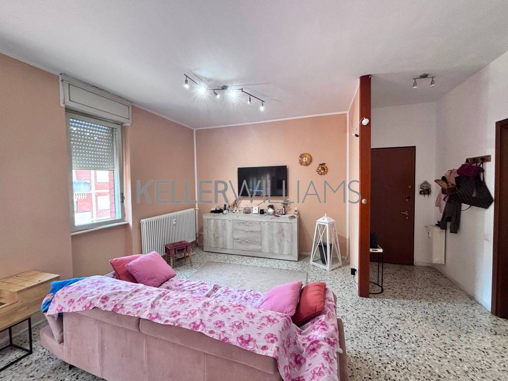 immagine annuncio 1 di 14