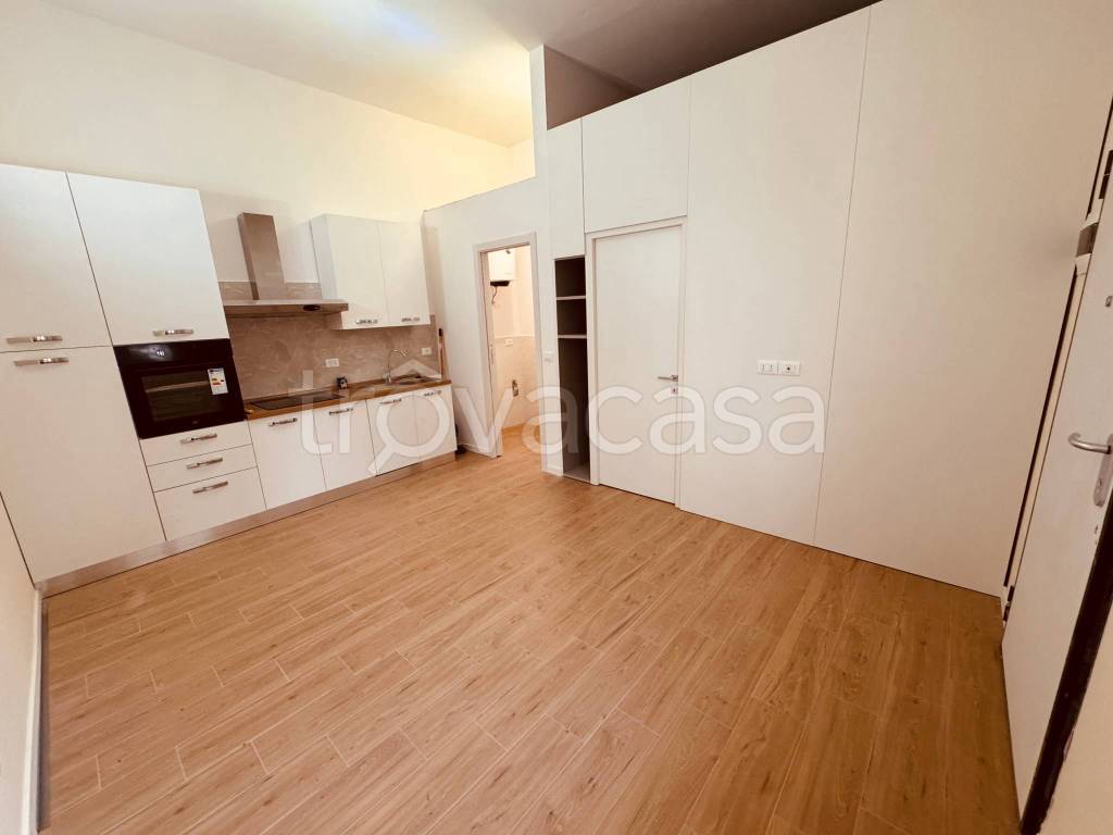 immagine annuncio 1 di 9