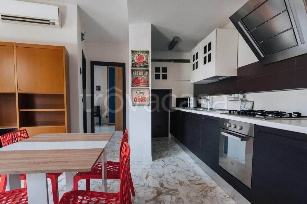 immagine annuncio 2 di 12