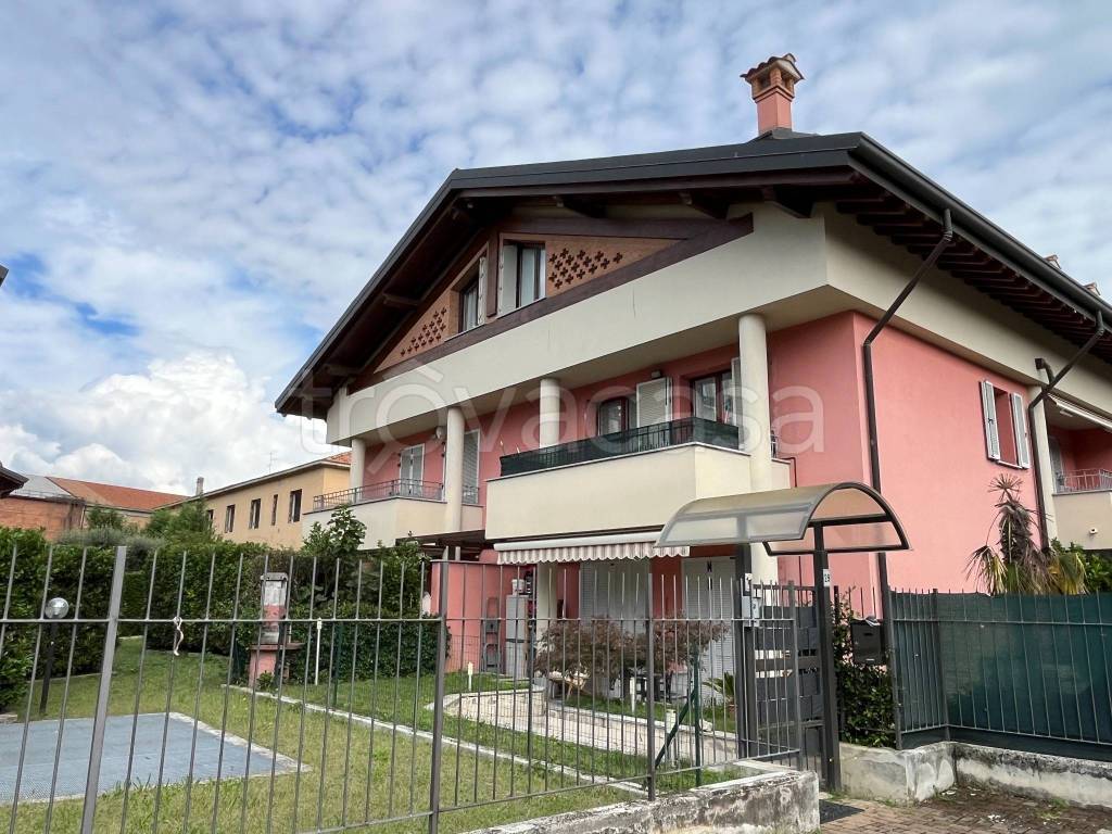 immagine annuncio 1 di 15