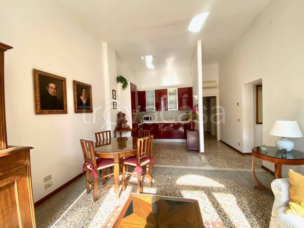 immagine annuncio 2 di 14