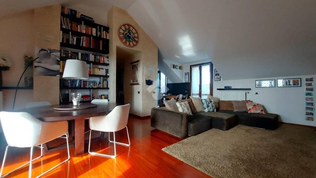 immagine annuncio 1 di 15