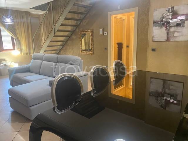 immagine annuncio 1 di 8