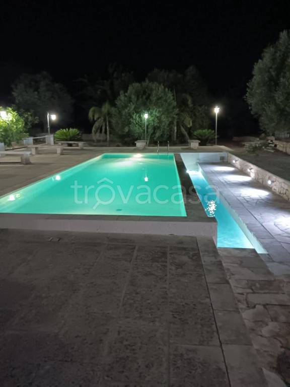 quadrivano in affitto ad Ostuni in zona Ramunno Secondo