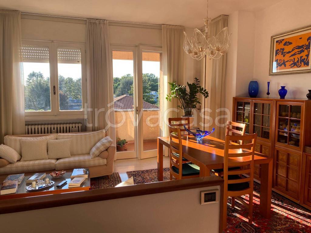 immagine annuncio 1 di 12