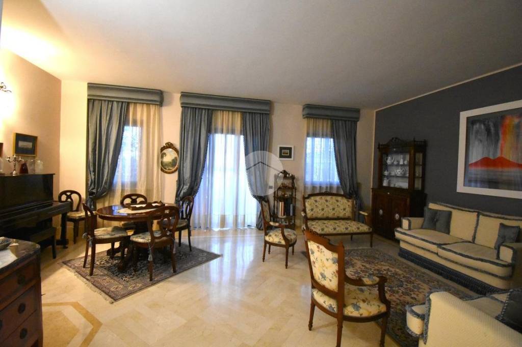 immagine annuncio 7 di 14