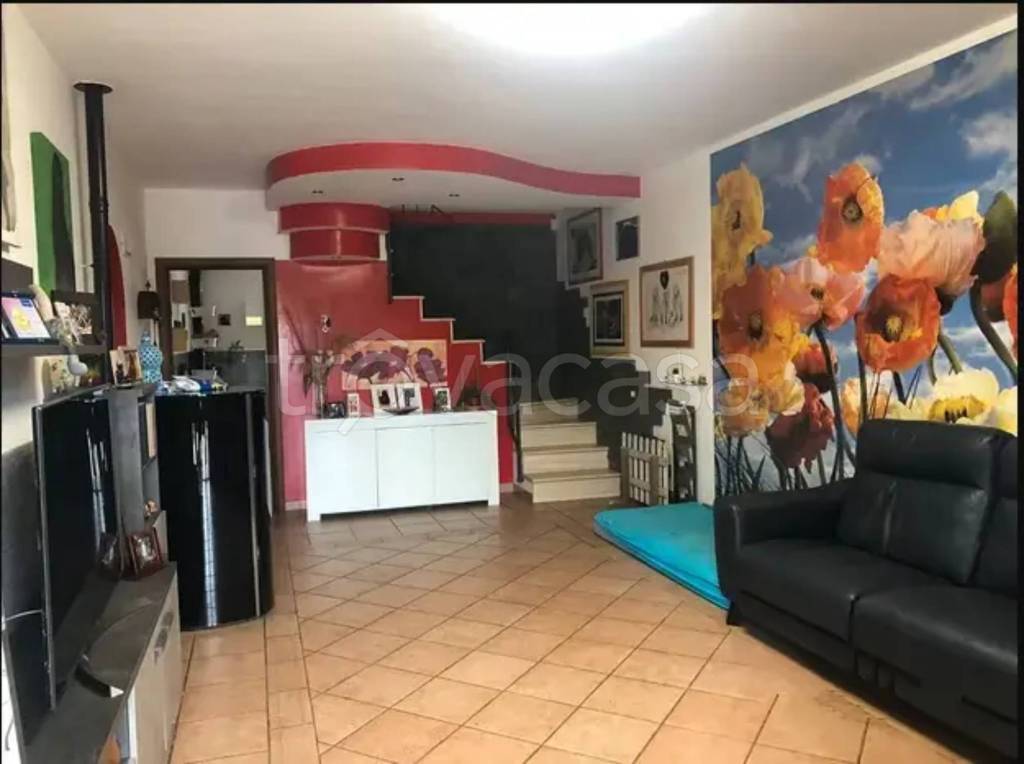 immagine annuncio 1 di 8