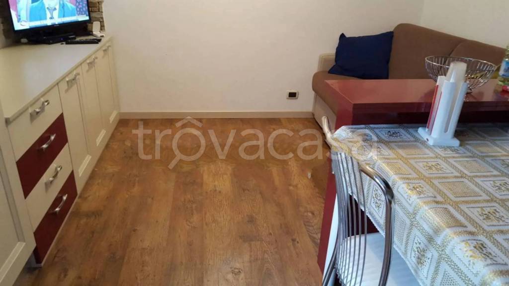 immagine annuncio 1 di 14