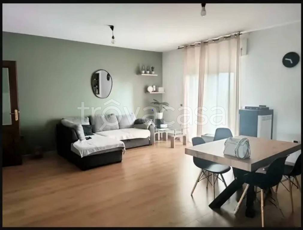 immagine annuncio 2 di 4