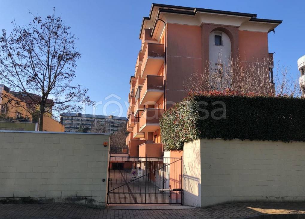 immagine annuncio 11 di 13