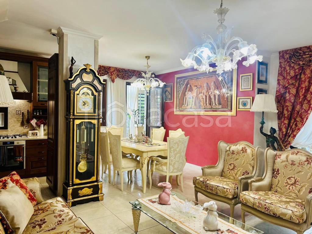 immagine annuncio 1 di 15