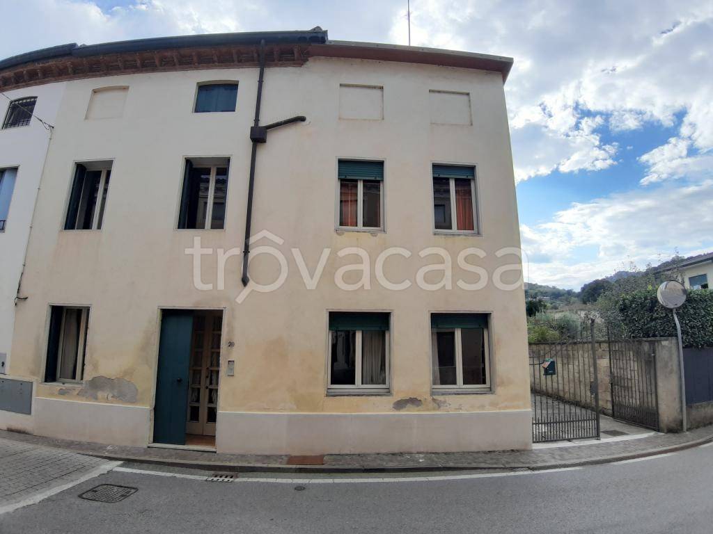 immagine annuncio 1 di 13