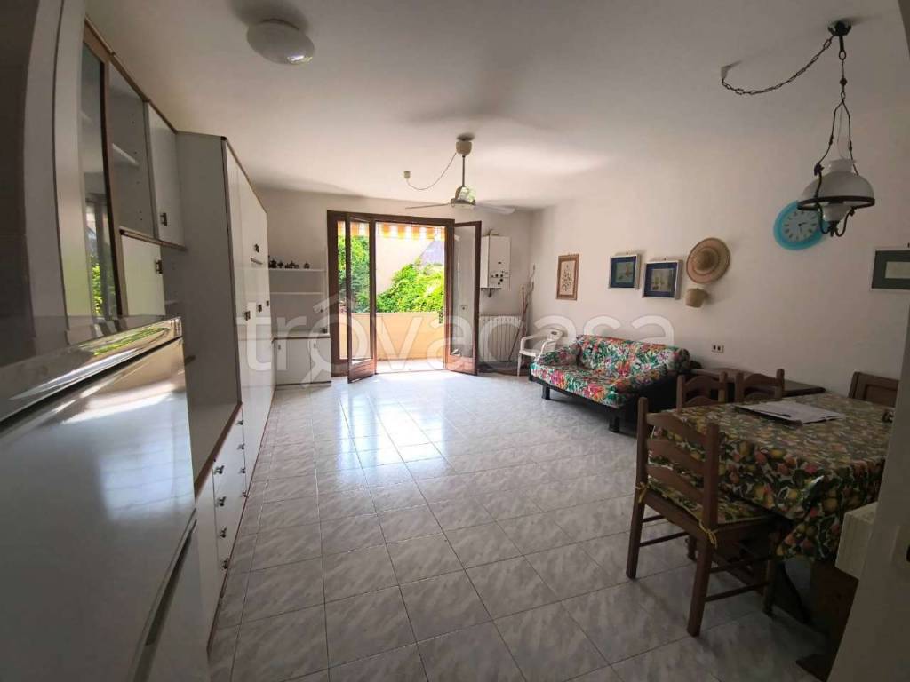 immagine annuncio 1 di 8