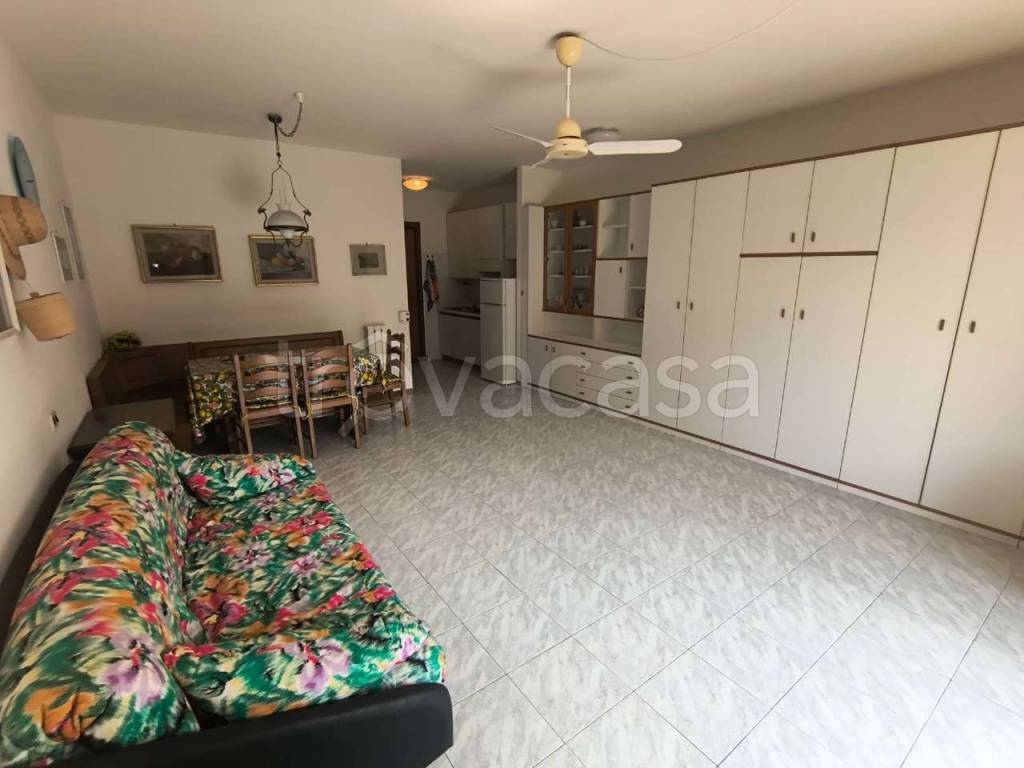 immagine annuncio 4 di 8