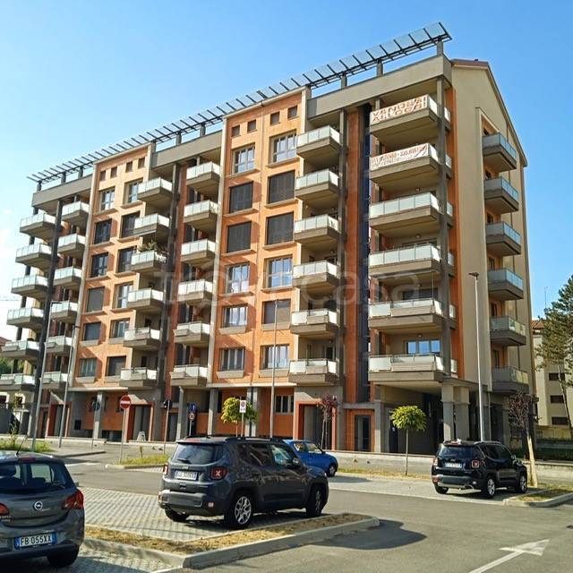 immagine annuncio 1 di 9